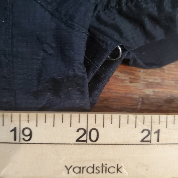 MARMOT Woman's Black Windbreaker Size SP - Picture 8 of 8